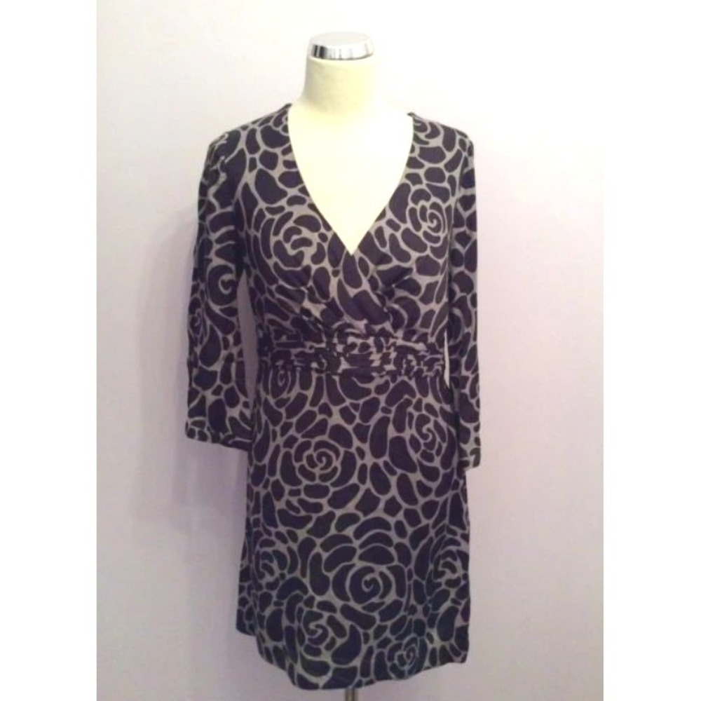 Boden Dress Sz 10R Rose Floral Print 3/4 Sleeve V-Neck Midi